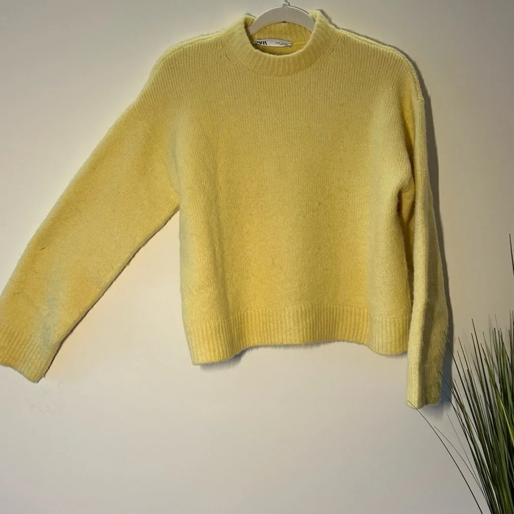 ZARA | Women’s Yellow Sweater (sizeS) - Picture 5 of 7